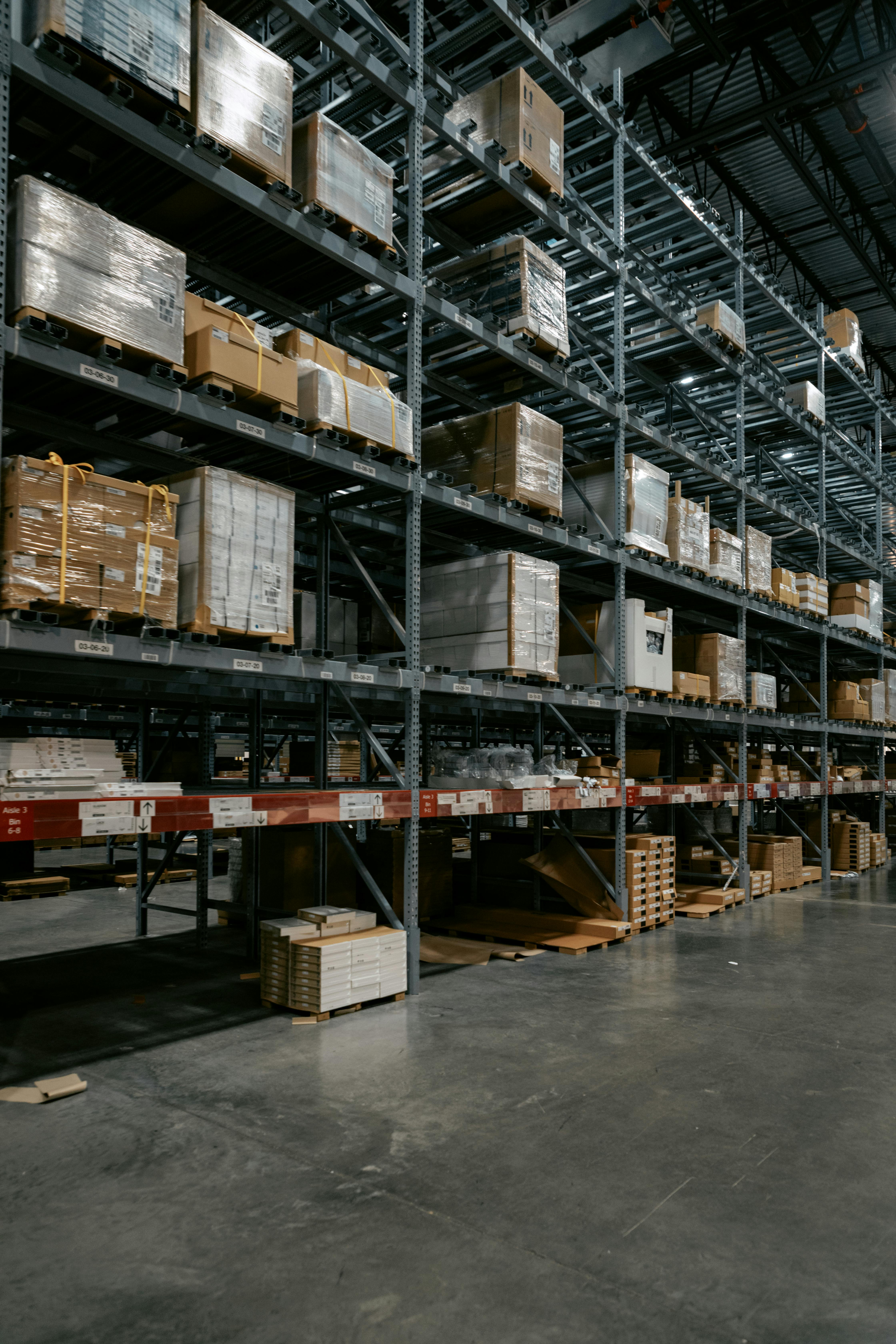 T&M Commerce Warehouse